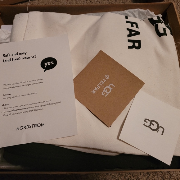 Telfar Ugg Boots - Picture 10 of 10